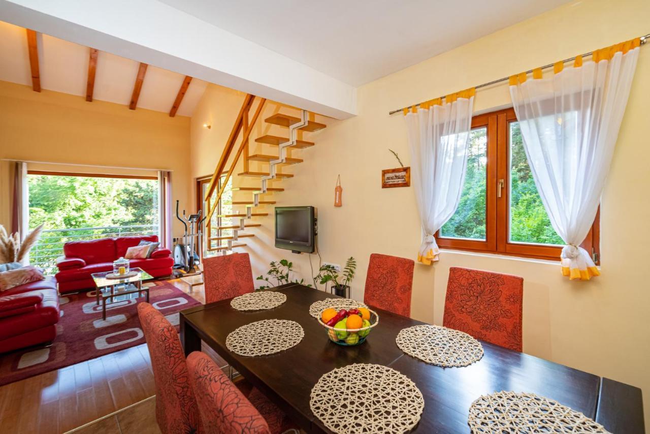 Maris Appartement *